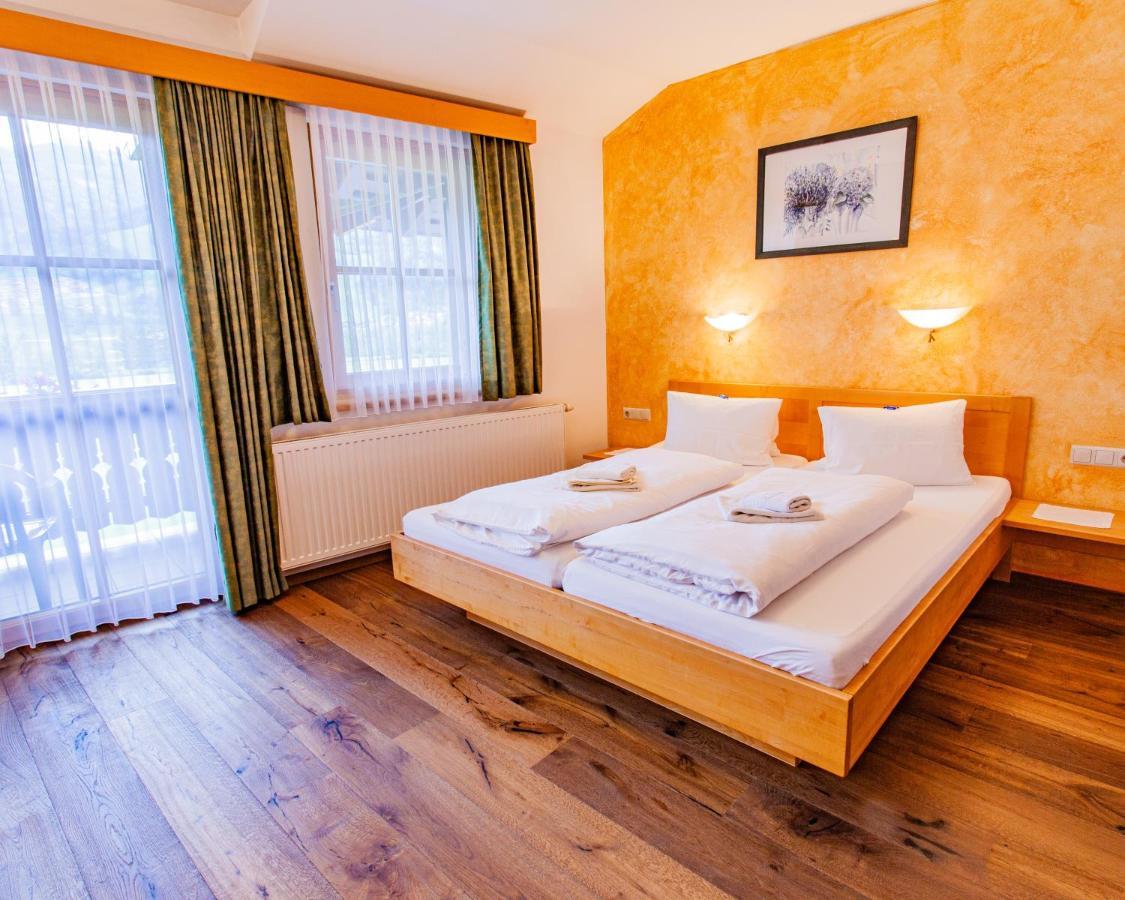 Gaestehaus Hartweger Bagian luar foto