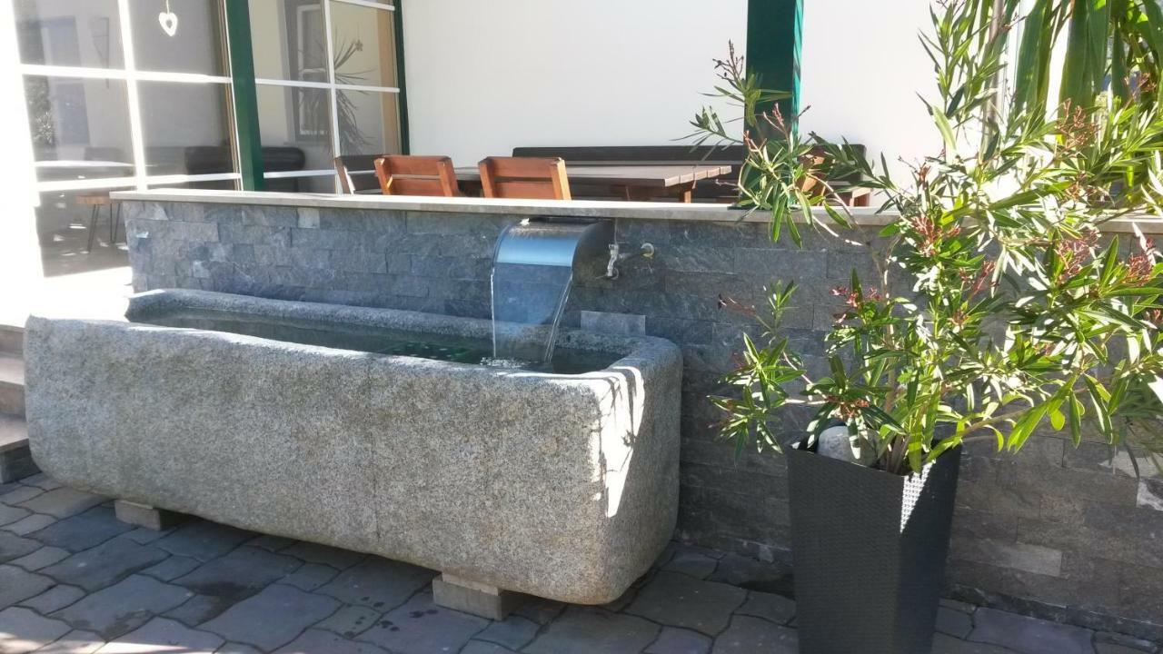 Gaestehaus Hartweger Bagian luar foto